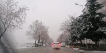 Kar yağışı sürüyor