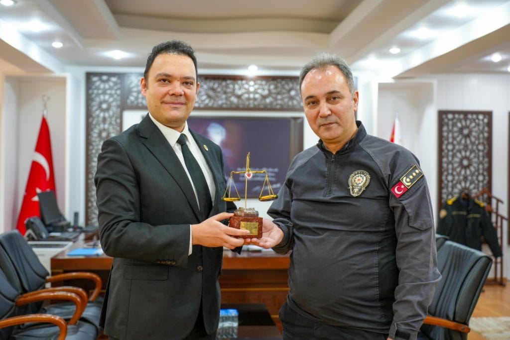 Fatih SEMİZ-Erdem Bildirici