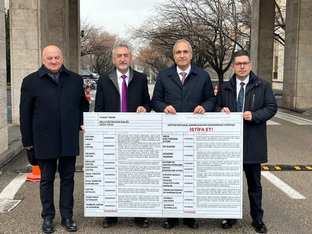 Hikmet Yalım Halıcı