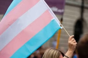 Trump, 19 yaş altındakilere verilen cinsiyet değişimi desteğini de kesti