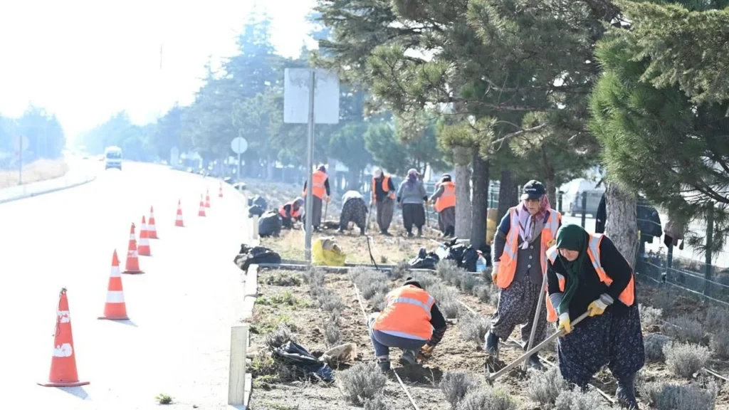 Isparta Park ve Bahçeler Çalışanları