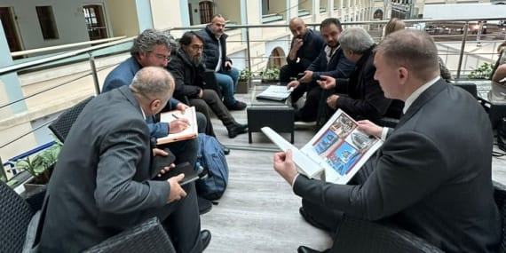 Itso Rusya da bir dizi temasta bulundu