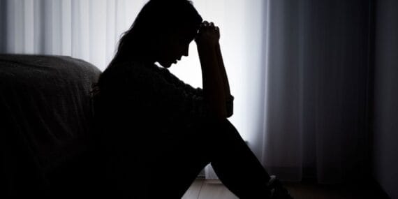 Nöroloji uzmanı uyardı: Depresyon demans riskini iki kat artırabilir