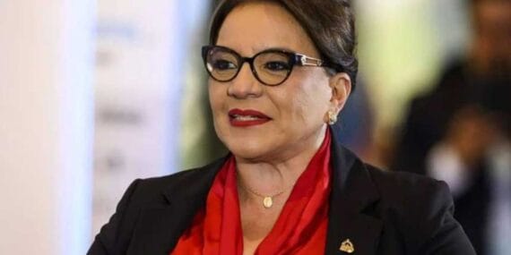 Kötü havaya helikopterde yakalanan devlet başkanı ölümden döndü