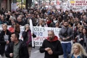 Komşuda gazetecilerden grev kararı