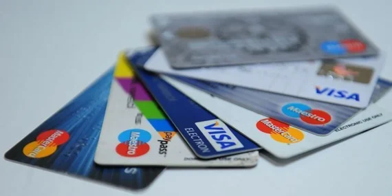 Kredi ve Kredi Kartı Borcu Artıyor