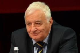 Fenerbahçeli eski futbolcu Ogün Altıparmak hayatını kaybetti