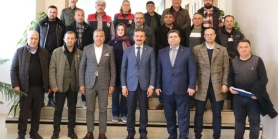 Isparta'da fidancılıkta ihracat sorunları ele alındı