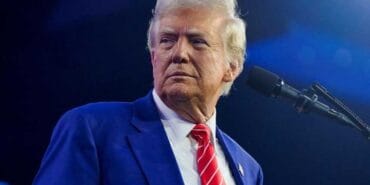 Trump şimdi de 5 milyon dolara altın kart satacak! Oturma izni de veriyor