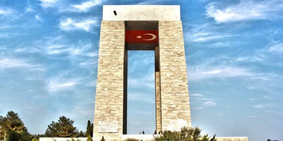 Şehitler_Abidesi_Çanakkale