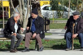 Emekliler Zor Durumda