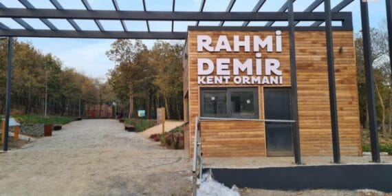 İBB AKP yönetimindeki 416 bin dolarlık kamu zararını sordu Valilik izin vermedi!