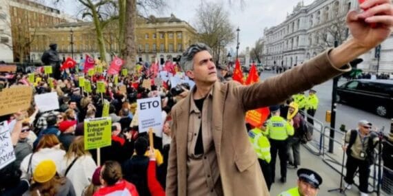 Memet Ali Alabora: Kurtuluş yok tek başına!