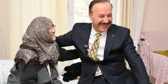 Vali Erin'den Uluborlu'da gönül buluşması