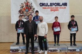 Isparta'da yıldız erkekler güreş grup müsabakaları tamamlandı
