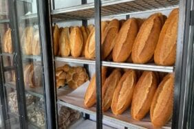 Askıda Ekmek Kampanyası 5 Yıldır Aralıksız Devam Ediyor