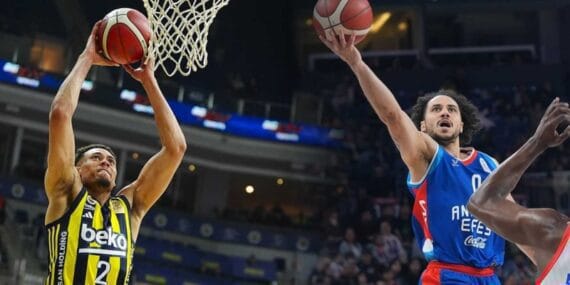 Fenerbahçe ve Efes'in play-off heyecanı bu akşam başlıyor