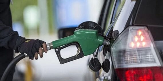 Akaryakıtta tabela yine değişti! Benzine indirim