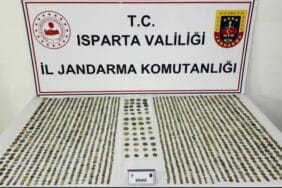 Isparta jandarmasından kaçakçılığa darbe: 2003 sikke ele geçirildi 2 tutuklama
