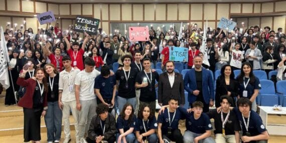 SALF 2025 Gençlik Forumu SDÜ'de gerçekleştirildi