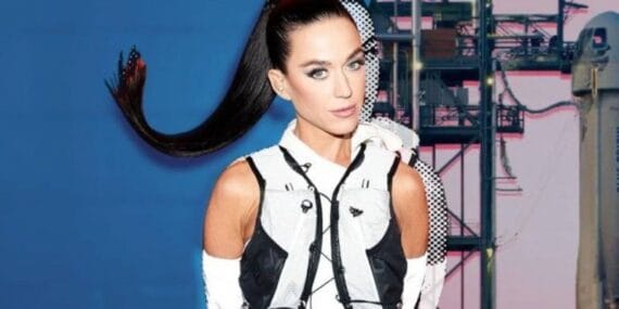 Katy Perry uzaya gidiyor