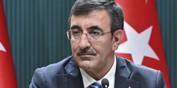 Cevdet Yılmaz: “Cari açığın seyri ekonomik direncimizi artırıyor”