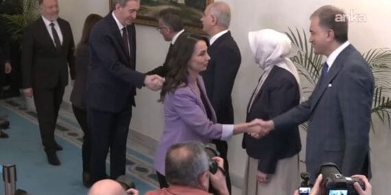 DEM Parti heyeti AKP'de!