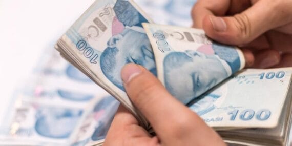 Bankacılık sektörünün mevduatı azaldı