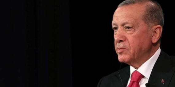 Cumhurbaşkanı Erdoğan, Trendyol Süper Lig şampiyonu Galatasaray'ı kutladı