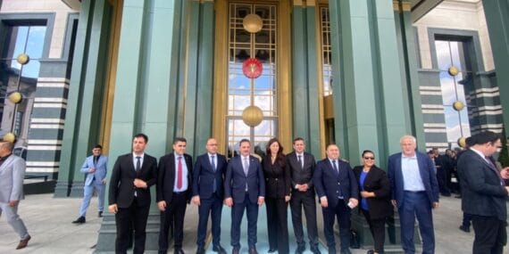 TİMBİR ve BHA heyeti, 10. Anadolu Medya Ödülleri Töreni için Külliye’de