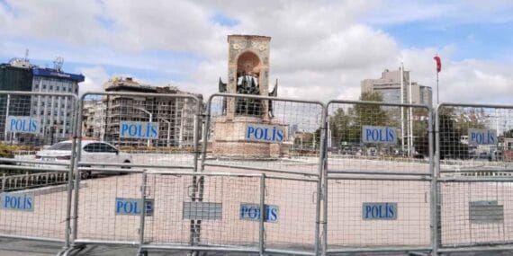 CHP'den İstanbul'daki 1 Mayıs ablukasına tepki