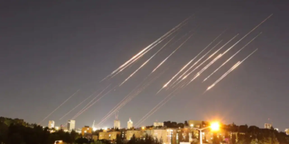 İsrail, İran'ın İHA ve silah depolarına saldırılar düzenlediğini ileri sürdü