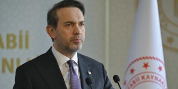 Bakan Bayraktar: İran'dan gaz alıyoruz, petrol almıyoruz
