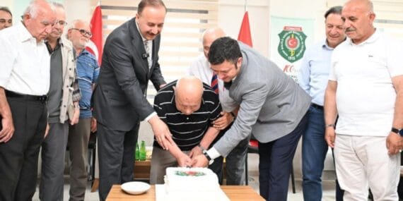 Vali Abdullah Erin, Babalar Günü sebebiyle Şehit babalarıyla buluştu