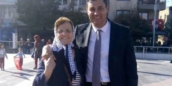 Ferdi Zeyrek'in annesi fenalaştı tedavi altına alındı