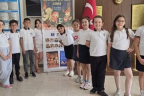 Isparta'da Yılmaz Şener İlkokulu öğrencileri kalplerini ve kalemlerini Görkem Efe için kullandı