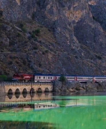 Doğayla tarihin buluştuğu hat: Turistik Karaelmas Ekspresi ilk seferine çıkıyor
