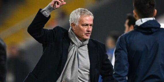 Mourinho’nun geleceği bu akşam değişebilir