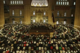 Bayram namazı saat kaçta? 2025 Kurban Bayramı namaz vakitleri