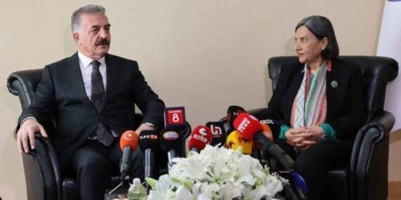 DEM Parti ilk önce MHP ile bayramlaşacak