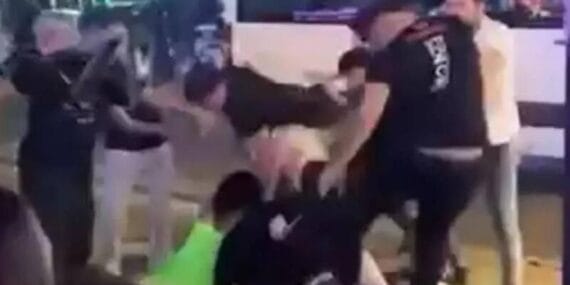 Marmaris'te dehşete düşüren görüntüler: Kadın turistler darp edildi