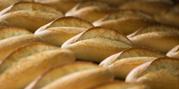 İstanbul'da ekmek fiyatlarına zam geliyor