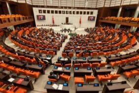 Meclis'te doğal gaz tartışması: Araştırma önerisini AKP ve MHP reddetti