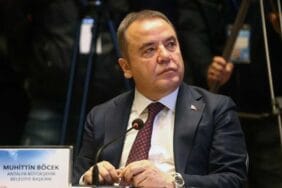 Antalya Büyükşehir Belediye Başkanı Muhittin Böcek tutuklandı