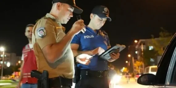 Isparta'da Gece Genel Güvenlik Denetimi: Çok Sayıda Araca Cezai İşlem