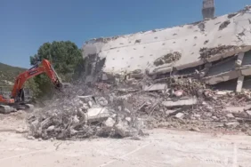 Isparta'da Deprem Riskli Sav Okulları Yıkılıyor: Yeni Bina Ne Zaman?