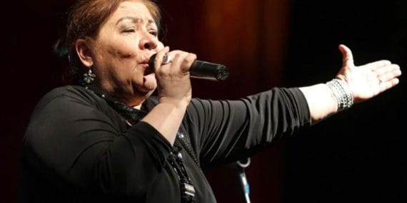 Türk Halk Müziği'nin Sevilen Sanatçısı Banu Kırbağ Hayata Veda Etti