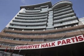 CHP İstanbul İl Başkanlığı Seçiminde 10 Yöneticisi İçin Hapis İsteği