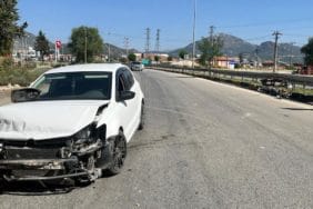 Eğirdir'de Viraj Kazası: 3 Yaralı