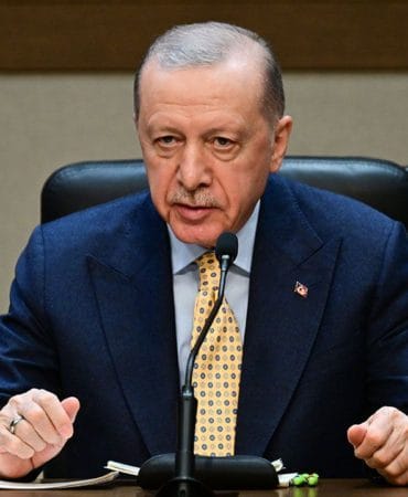 Erdoğan'ın İBB Başkanlığı Döneminde Huzur Hakkı İddiaları: CHP'den Çarpıcı İddia